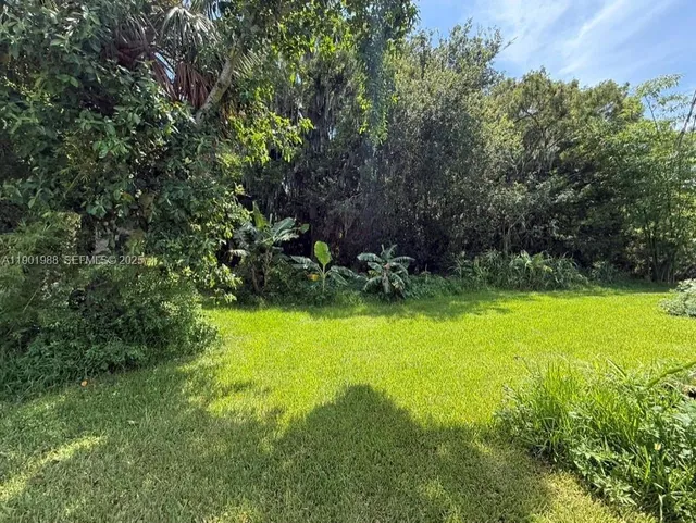 Residence photo 8