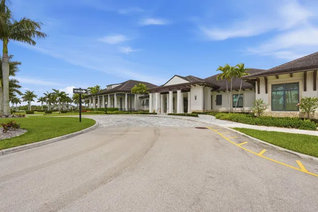 Avenir Residence photo 58