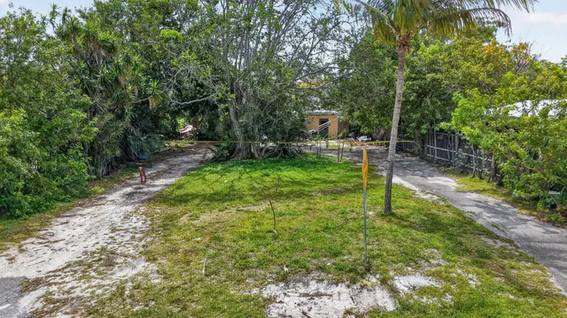 Palm Trail Delray Beach Residence photo 2