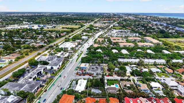 Palm Trail Delray Beach Residence photo 8