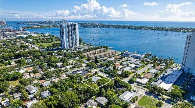 West Palm Beach Residence photo 4