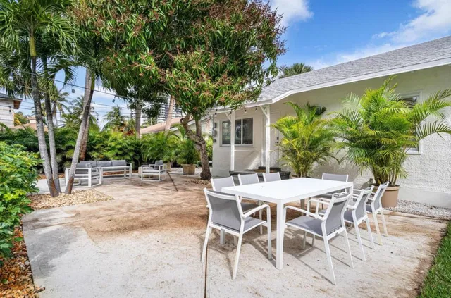 West Palm Beach Residence photo 36