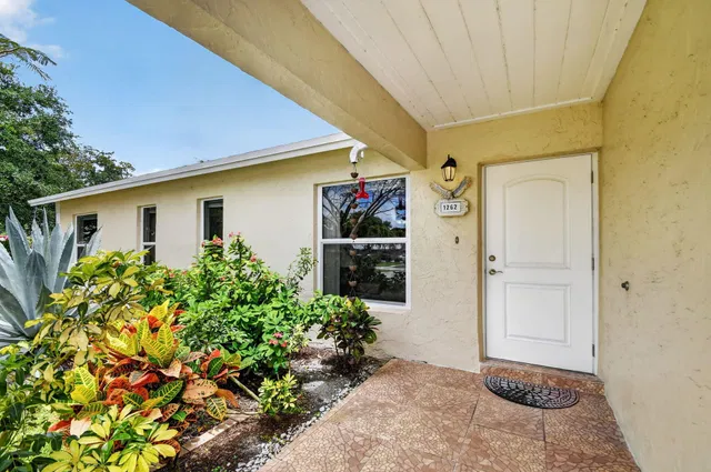 Residence photo 4