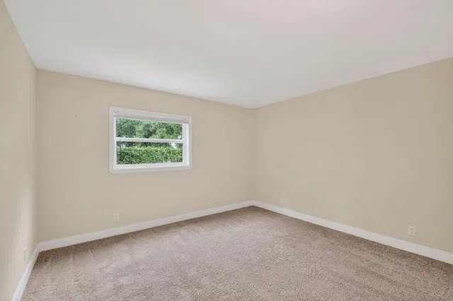 Residence photo 36