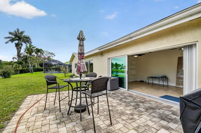 Residence photo 47