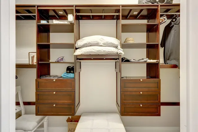 Residence photo 47
