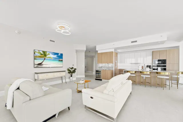 Amrit Ocean Resort & Residences Unit 1103h photo 6