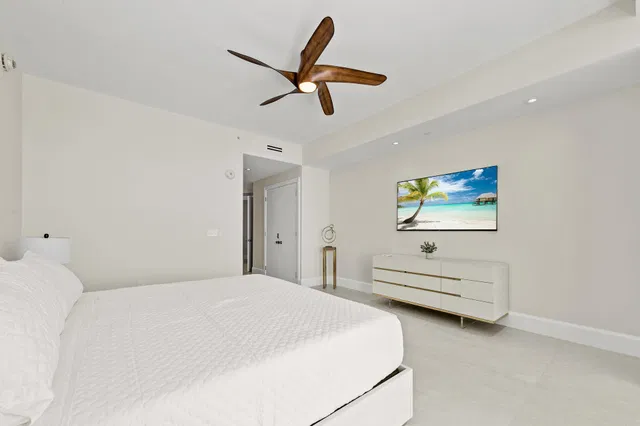 Amrit Ocean Resort & Residences Unit 1103h photo 20