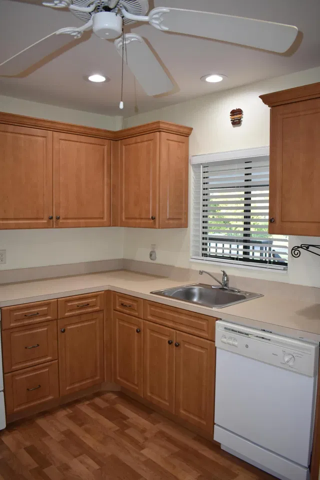 Residence photo 8