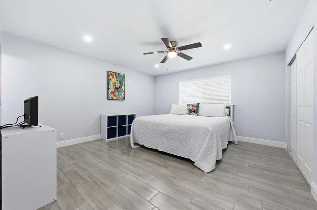 Residence photo 15