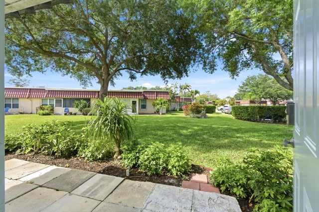 Residence photo 21