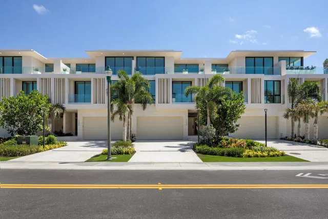 Residence photo 2