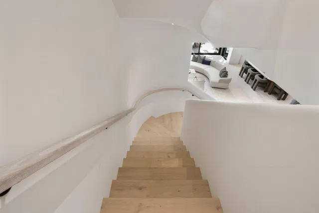 Residence photo 26