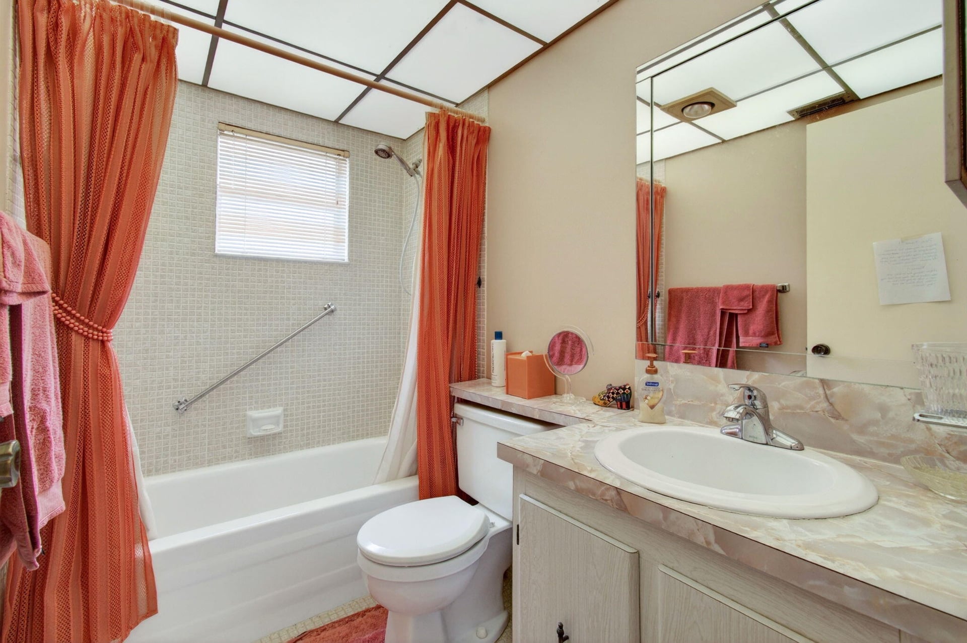  Unit H photo 22