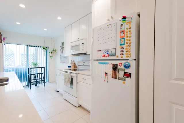Boca Lago Country Club Homes Unit 25d photo 8