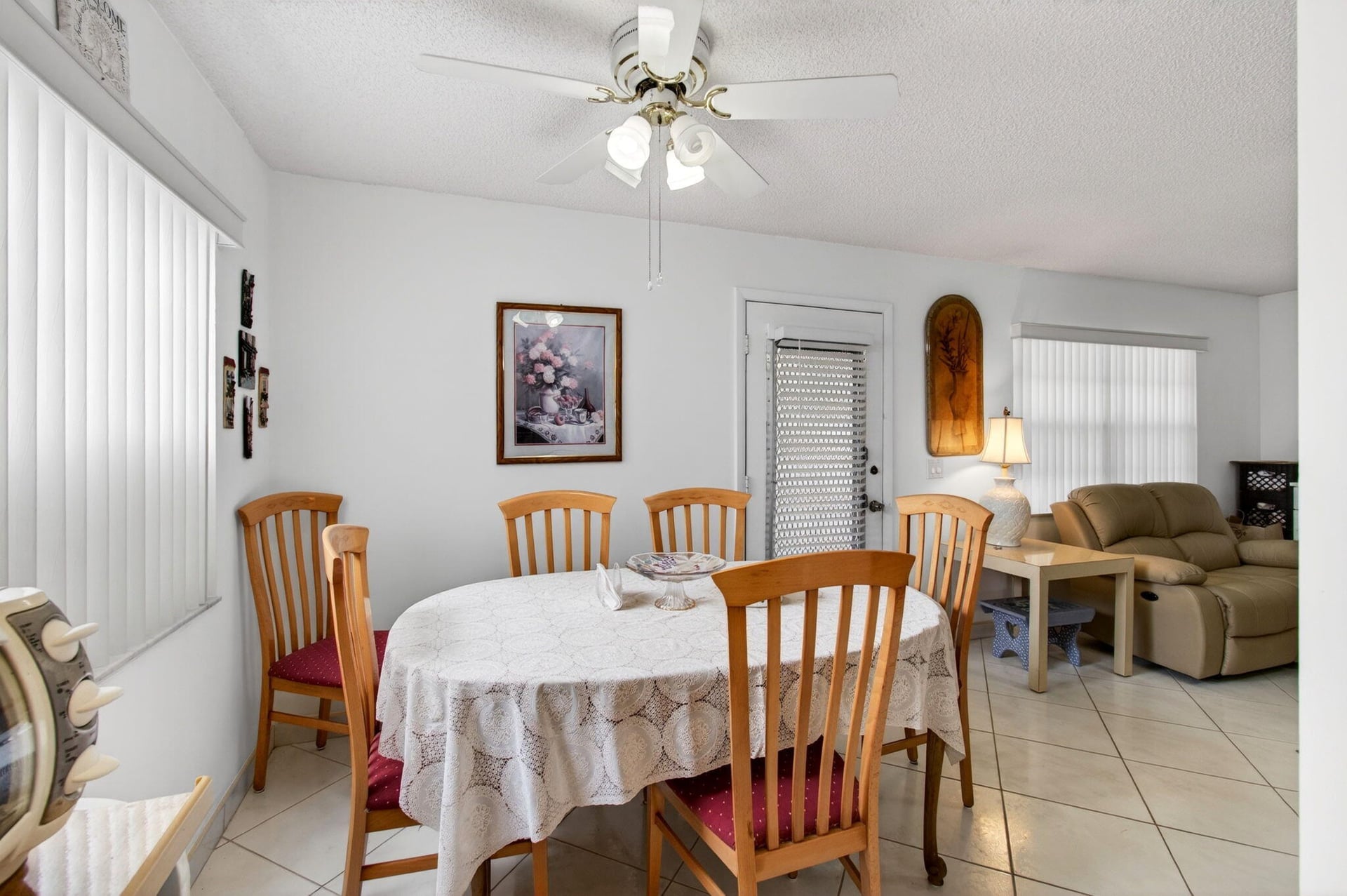  Residence photo 11