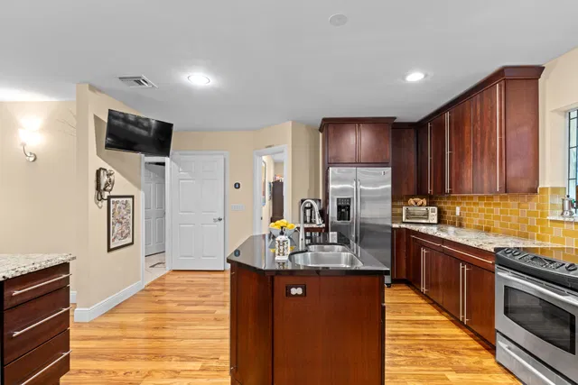 Residence photo 7
