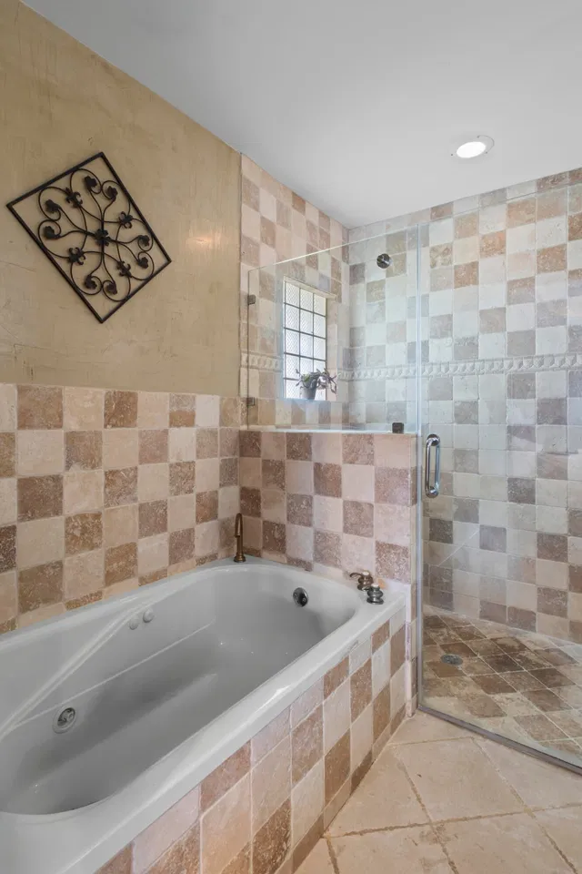 Residence photo 11