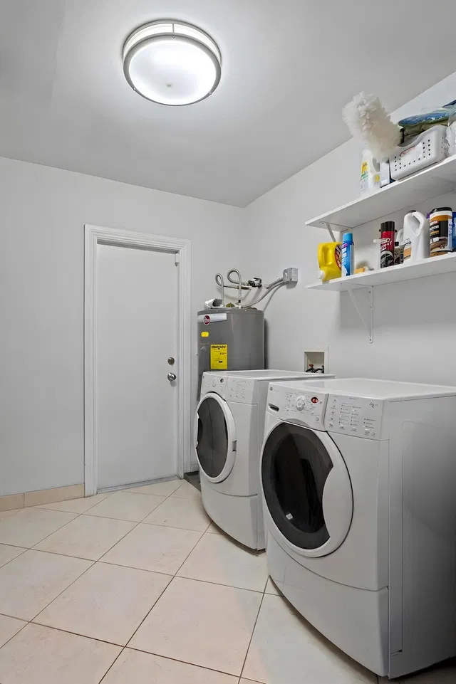 Residence photo 26