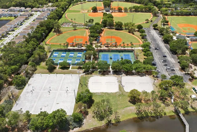 Rialto Jupiter Residence photo 37