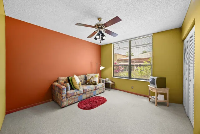 Unit 101 photo 26