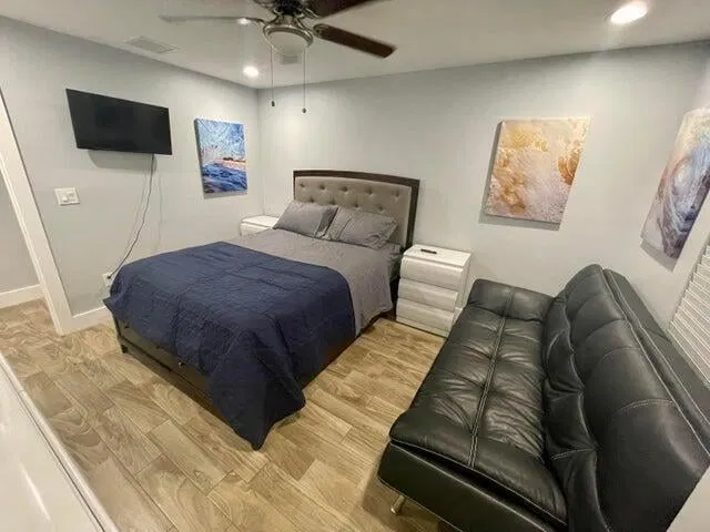 Residence photo 18