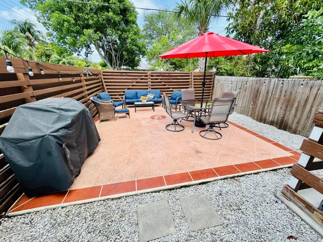 Residence photo 22
