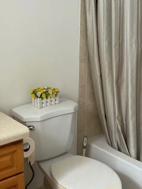 Unit 205 photo 14
