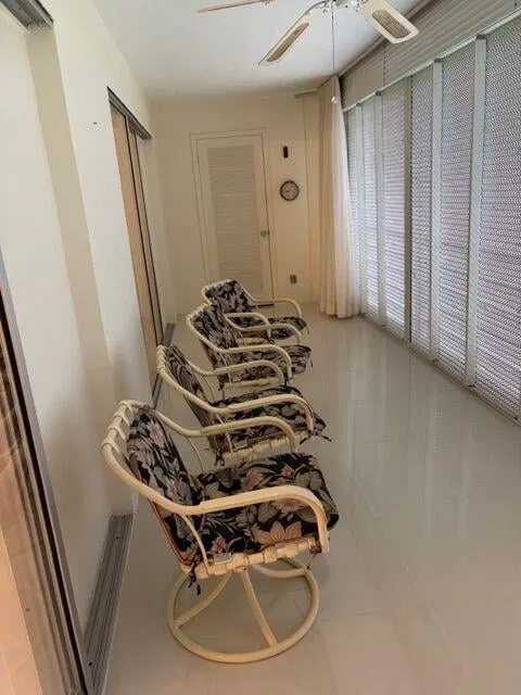 Unit 205 photo 17