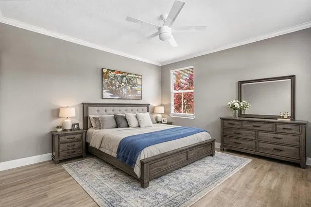 Unit Apt 2212 photo 9