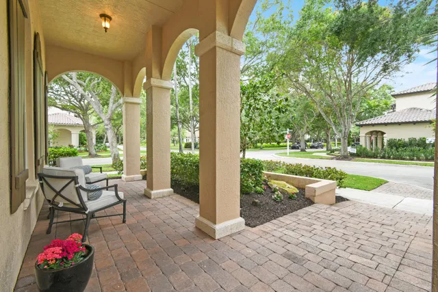 Valencia at Abacoa Residence photo 5
