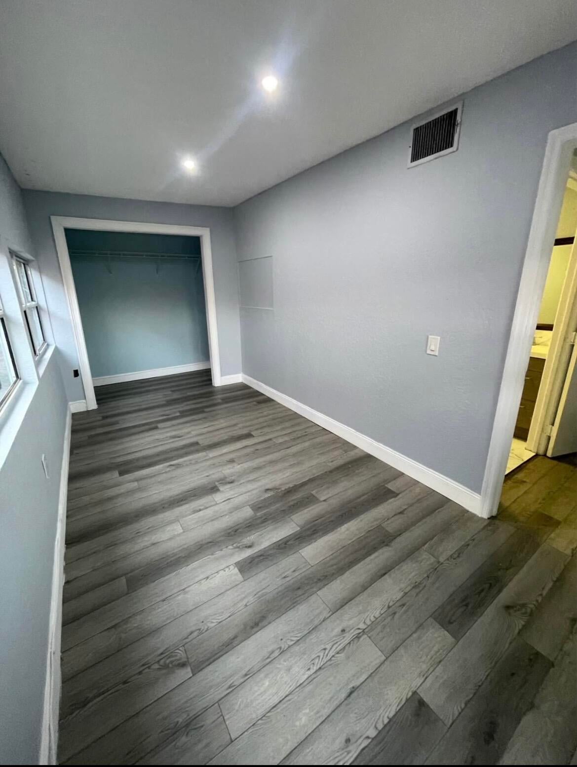  Residence photo 12