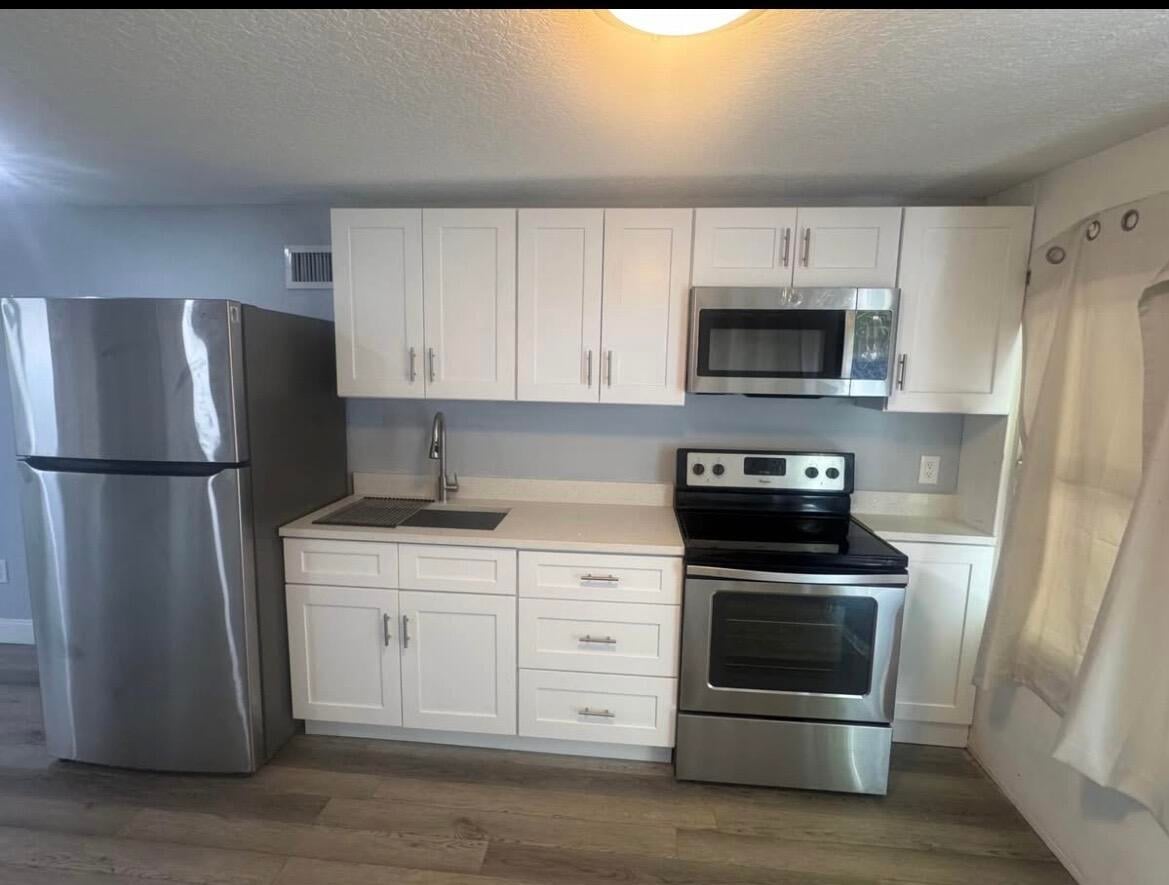  Residence photo 17