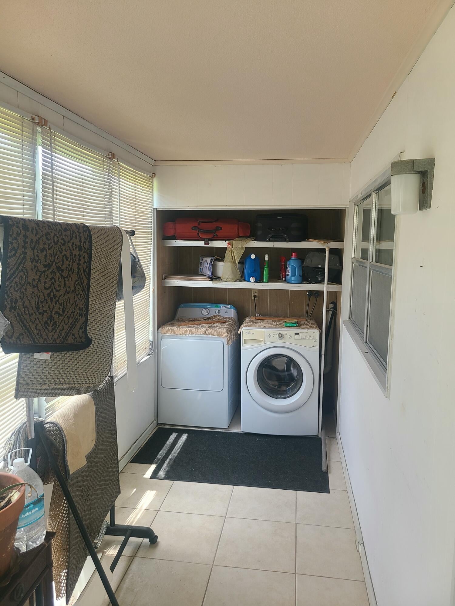Unit 257 photo 10
