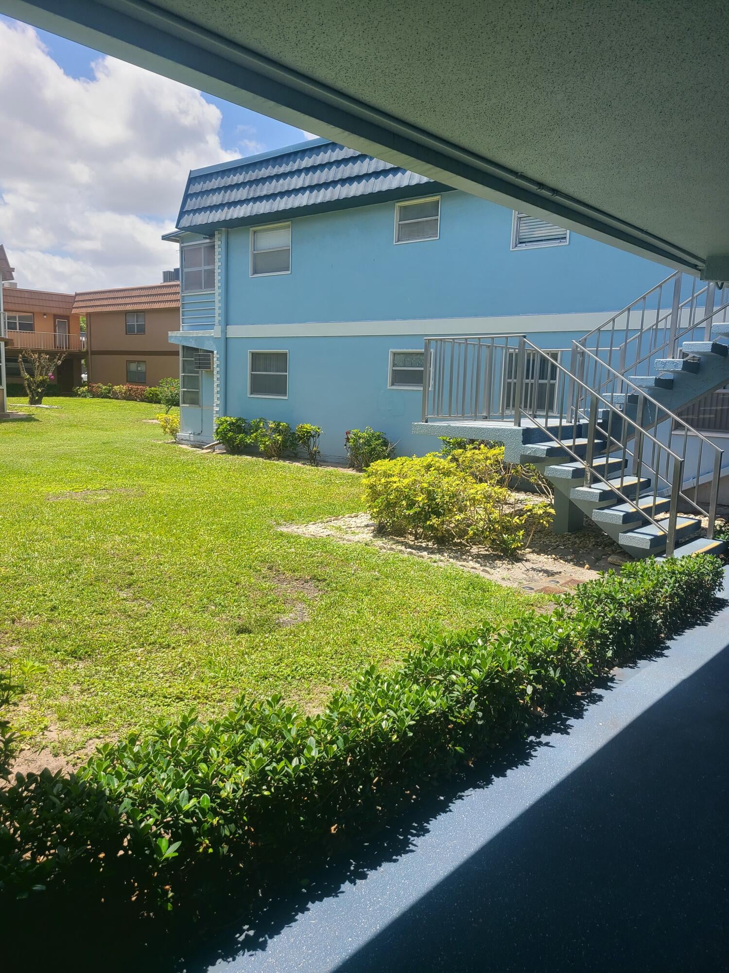 Unit 257 photo 12