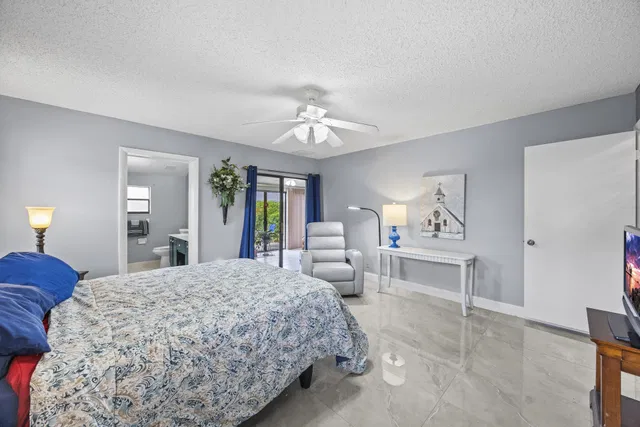  Unit 1601 photo 30