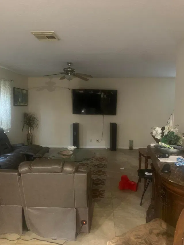 Residence photo 11