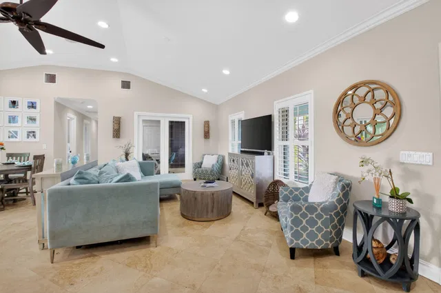 Caribbean Keys Residence photo 9