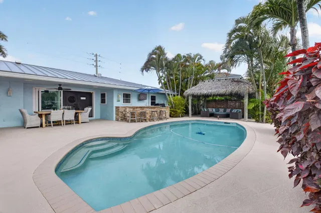 Caribbean Keys Residence photo 39