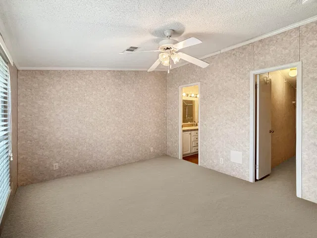  Residence photo 12