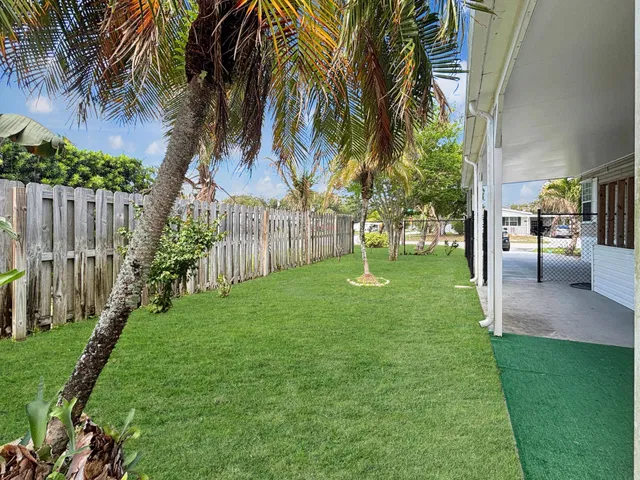  Residence photo 23