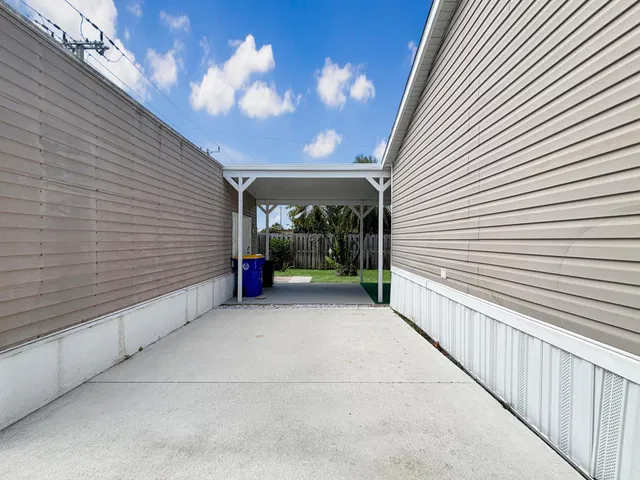  Residence photo 28