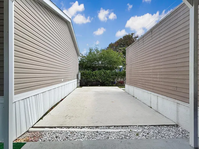  Residence photo 29