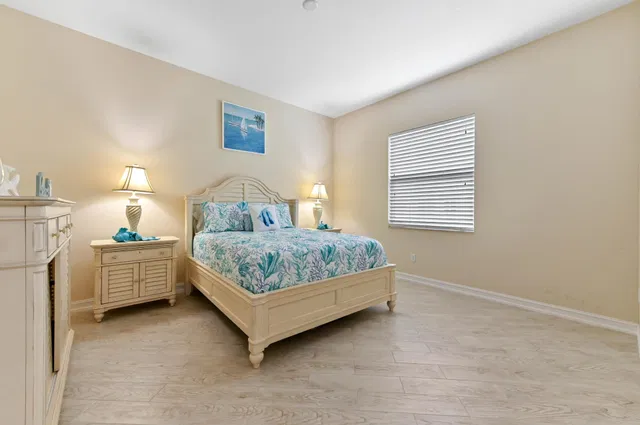 Residence photo 24