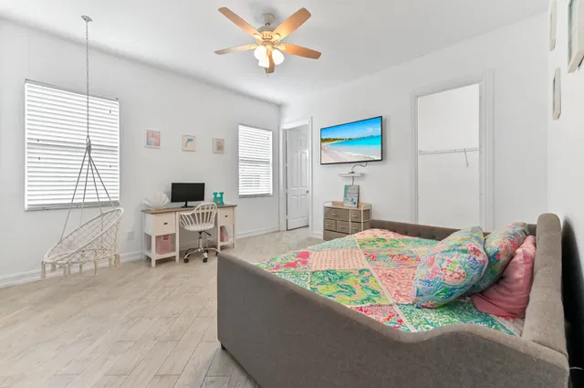 Residence photo 26