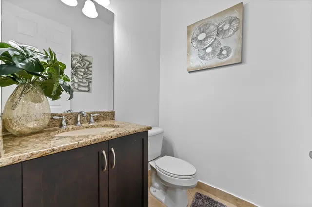 Residence photo 31