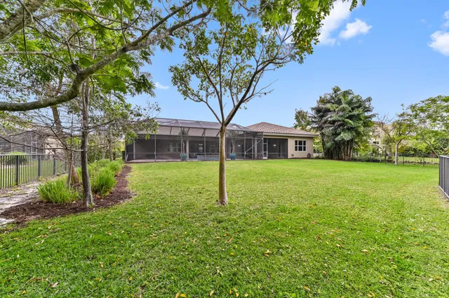 Residence photo 38