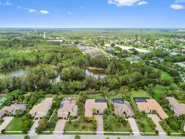 Residence photo 43