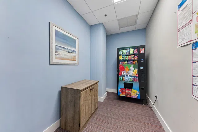 Residence photo 5
