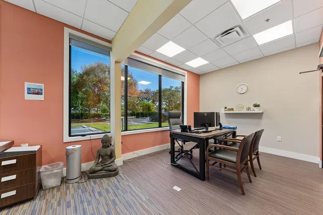 Residence photo 11